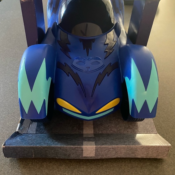PJ Masks Mega Cat Car - Picture 2 of 6